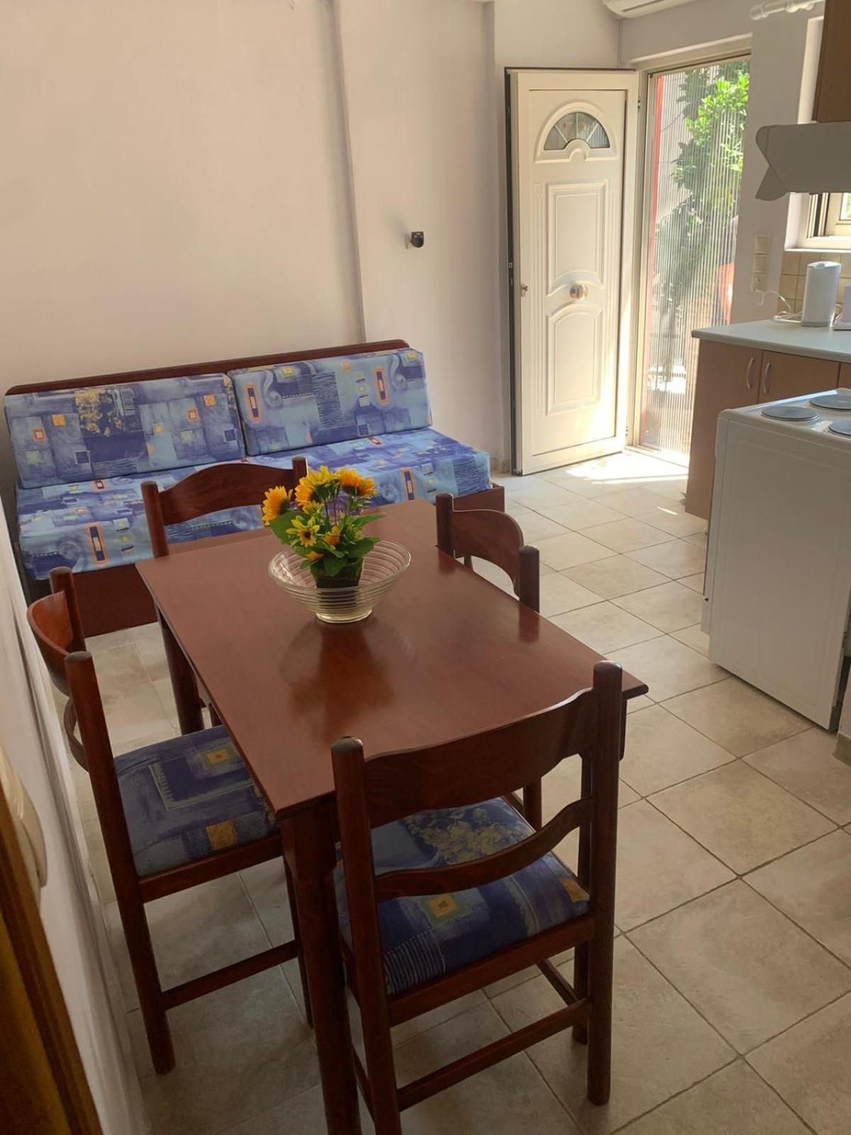 Ferienwohnung Domenica House Kondaraíni Exterior foto